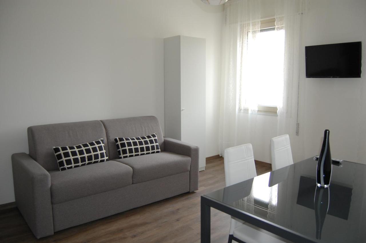 Locazione Turistica Elite Parco Brentelle Bed & Breakfast - Chiesanuova 135 E 167 Padua Exterior foto